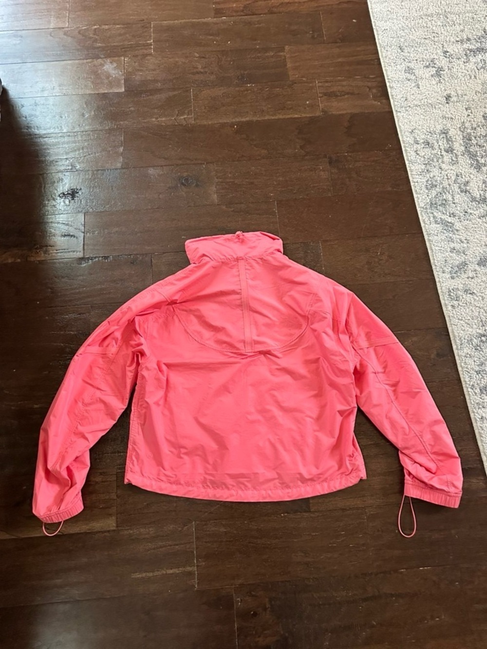 Lululemon Lightweight Cropped Track Jacket
Raspberry Cream Size 8 NWOT - Picture 7 of 15